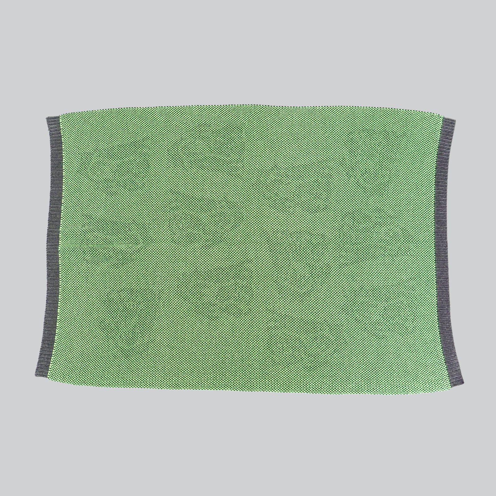 NYG018【NYANDER KNIT/ニャンダーニット】 NIGHT CAT JQ LAP BLANKET